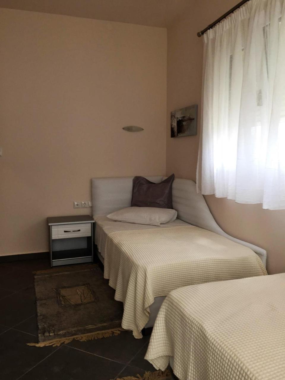 Marinis Boutique Rooms Nea Iraklitsa Экстерьер фото