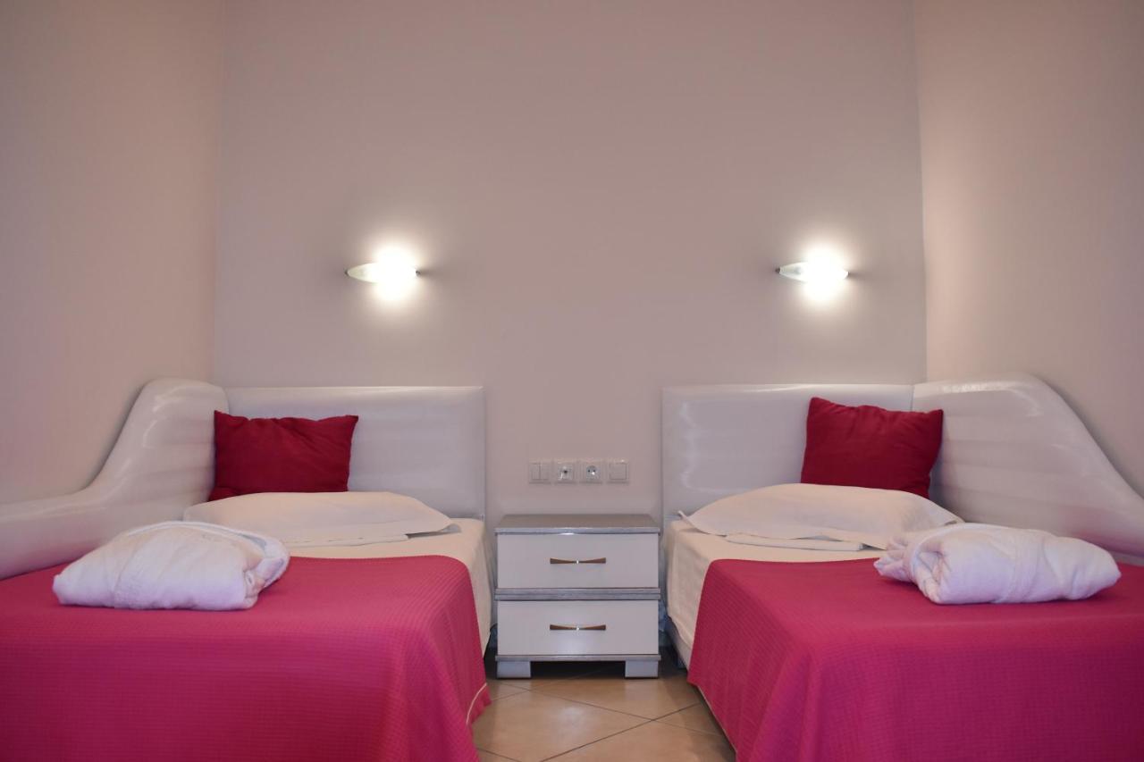 Marinis Boutique Rooms Nea Iraklitsa Экстерьер фото