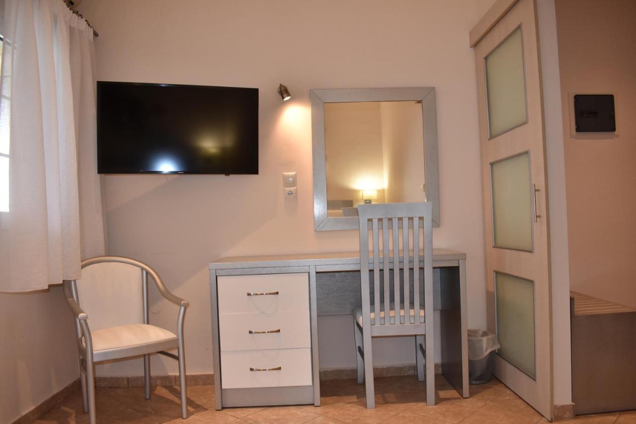 Marinis Boutique Rooms Nea Iraklitsa Экстерьер фото