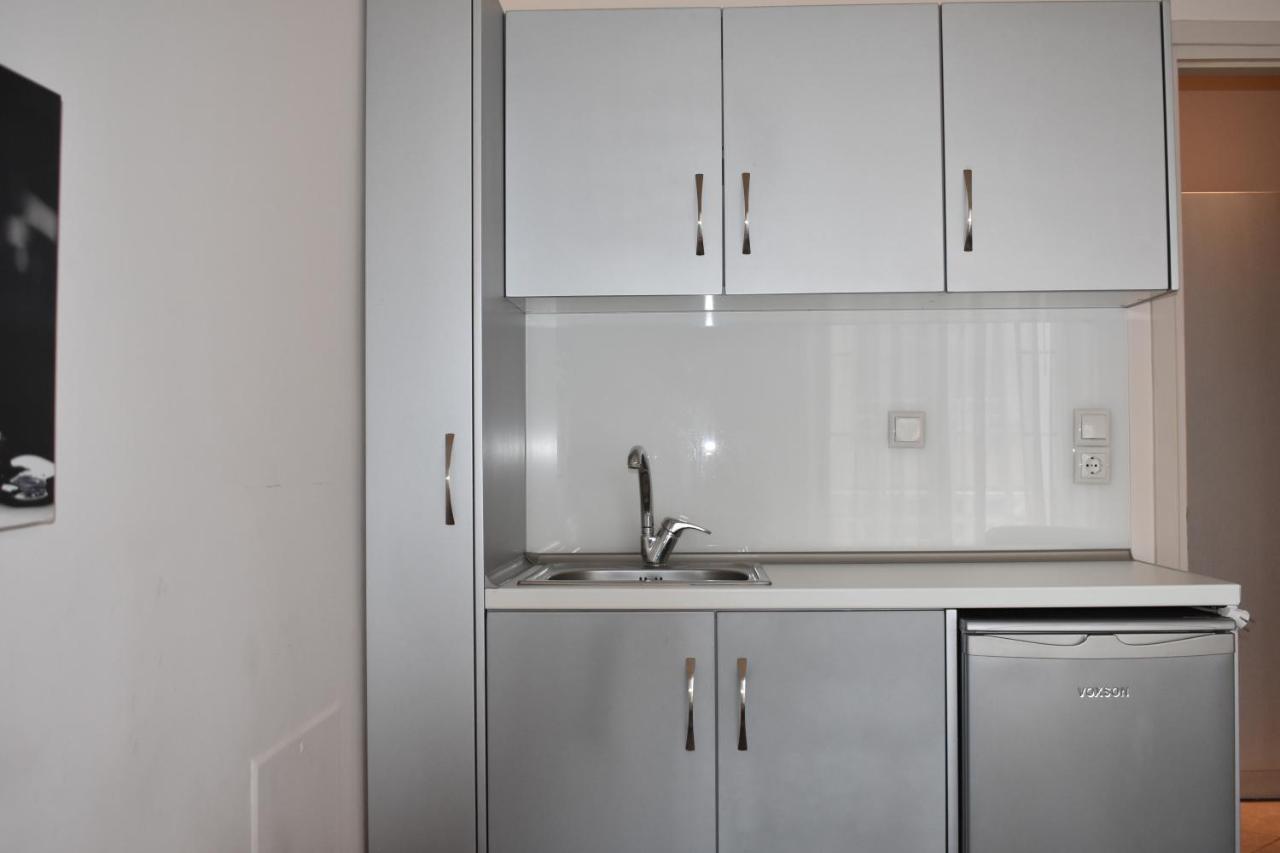 Marinis Boutique Rooms Nea Iraklitsa Экстерьер фото